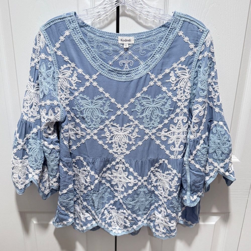 Kindred Bravely Blue and White Embroidered Peasant Blouse